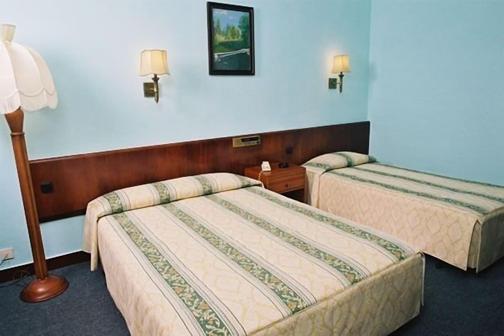 Hotel Nazareth Lisbon Bagian luar foto