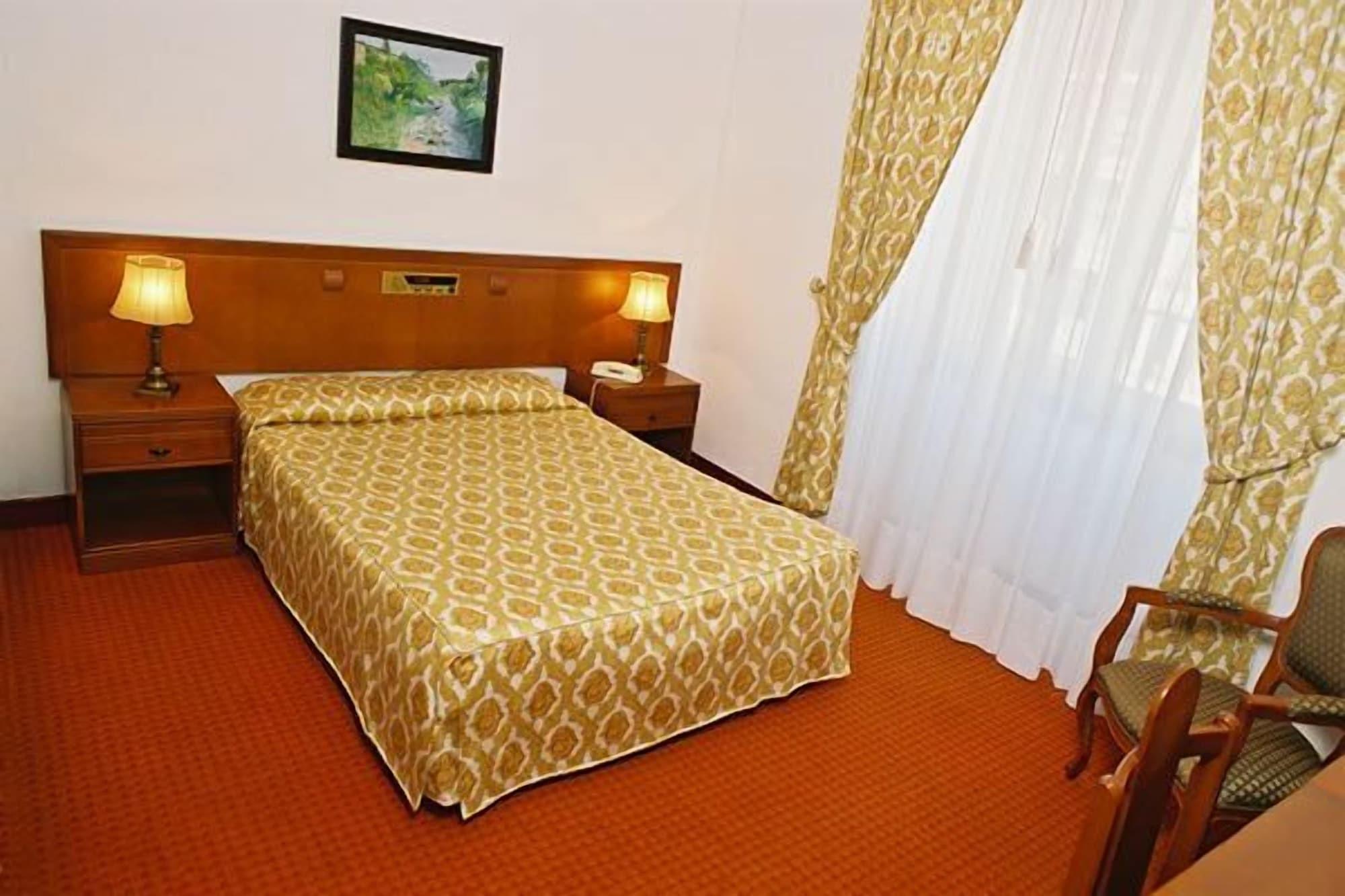 Hotel Nazareth Lisbon Bagian luar foto